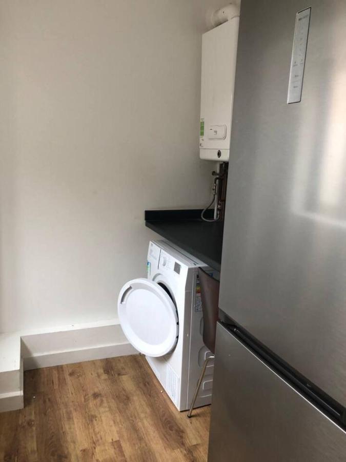 Lovely 4-Bed House In Anfield All En-Suite ลิเวอร์พูล ภายนอก รูปภาพ